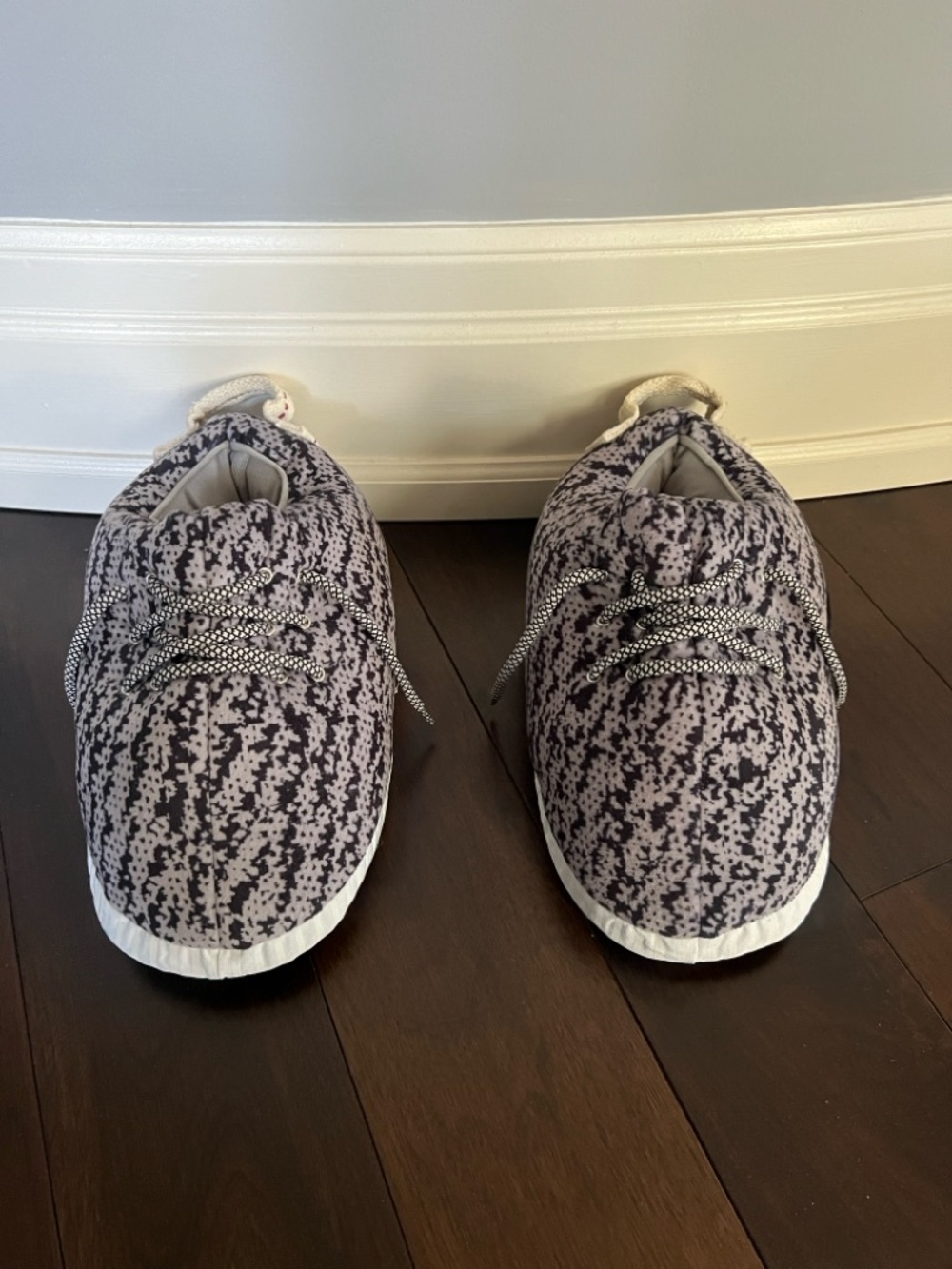 Cozy Kicks Woman Sleepers